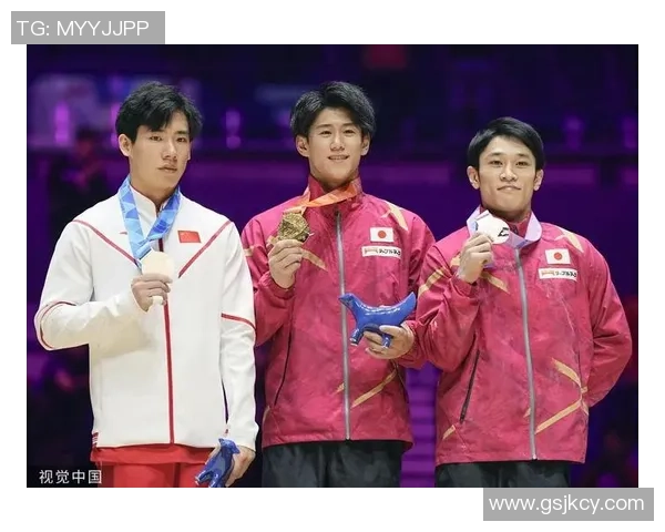 武汉网球队逆袭之路：世锦赛上的拼搏与荣耀之旅